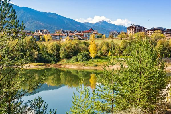 Banya-Bansko: Winter Ski & Mountain Adventures combined with soothing mineral baths.