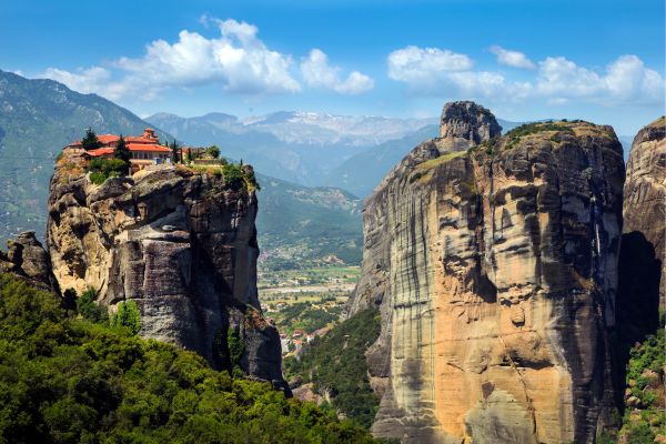 Meteora Greece (1)