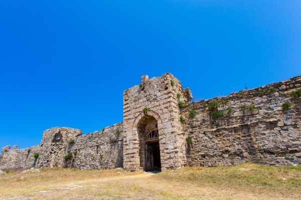 Methoni, Messenia,: Coastal town known for its Venetian fortress, historic harbor, and sandy beaches.