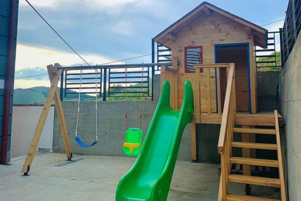 Kosteski Apartments (Ponikva, N. Macedonia)